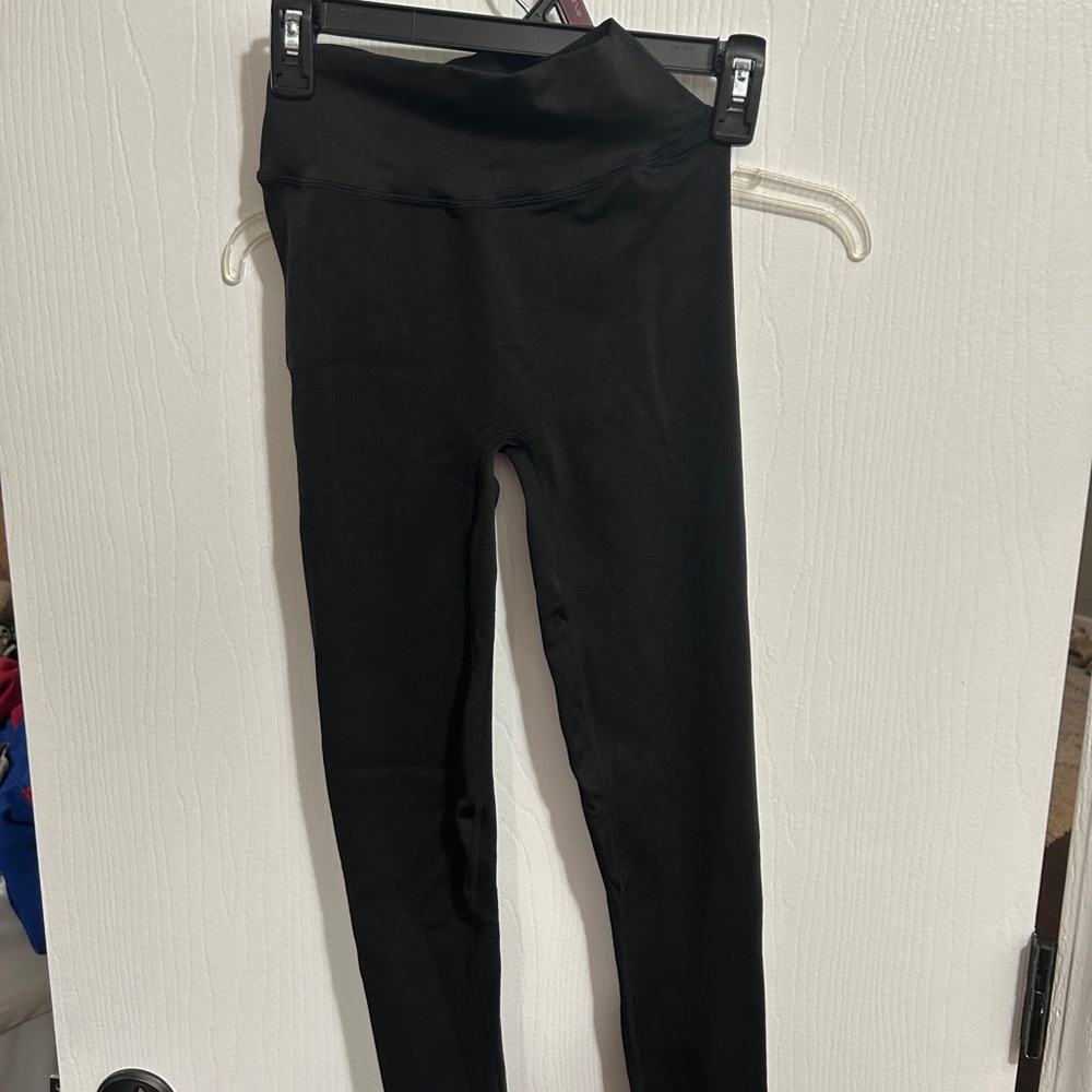 Inaka Power Black Leggings